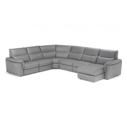C176 Reclining Sectional