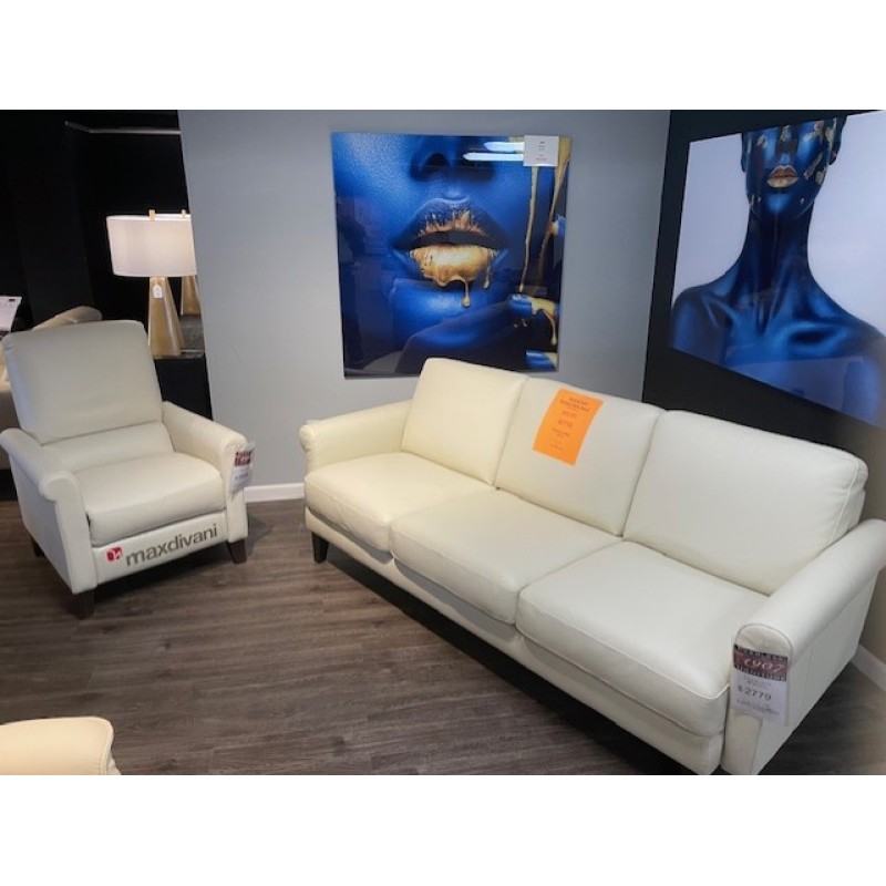 ROMAN CLEARANCE SOFA & RECLINER