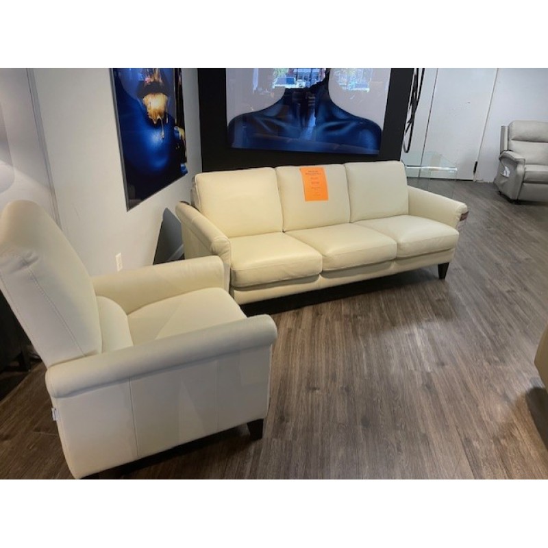 ROMAN CLEARANCE SOFA & RECLINER